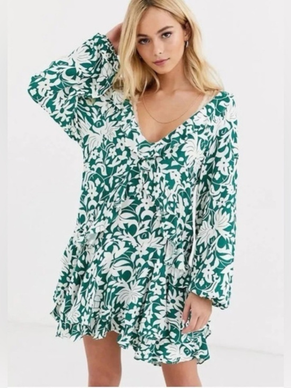 FREE PEOPLE M Rebecca Floral‎ Ruffle Dress in green and white
